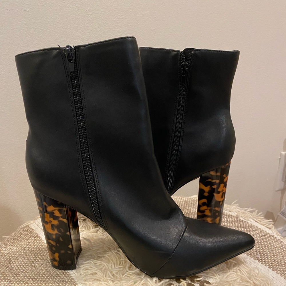 Block Heel Pointed Toe Booties